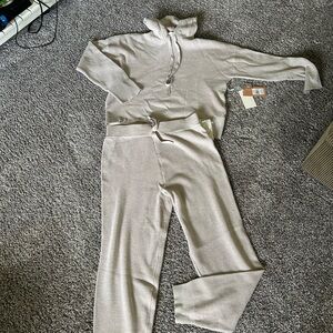 Cyrus Joggers and Hoodie set women’s medium
